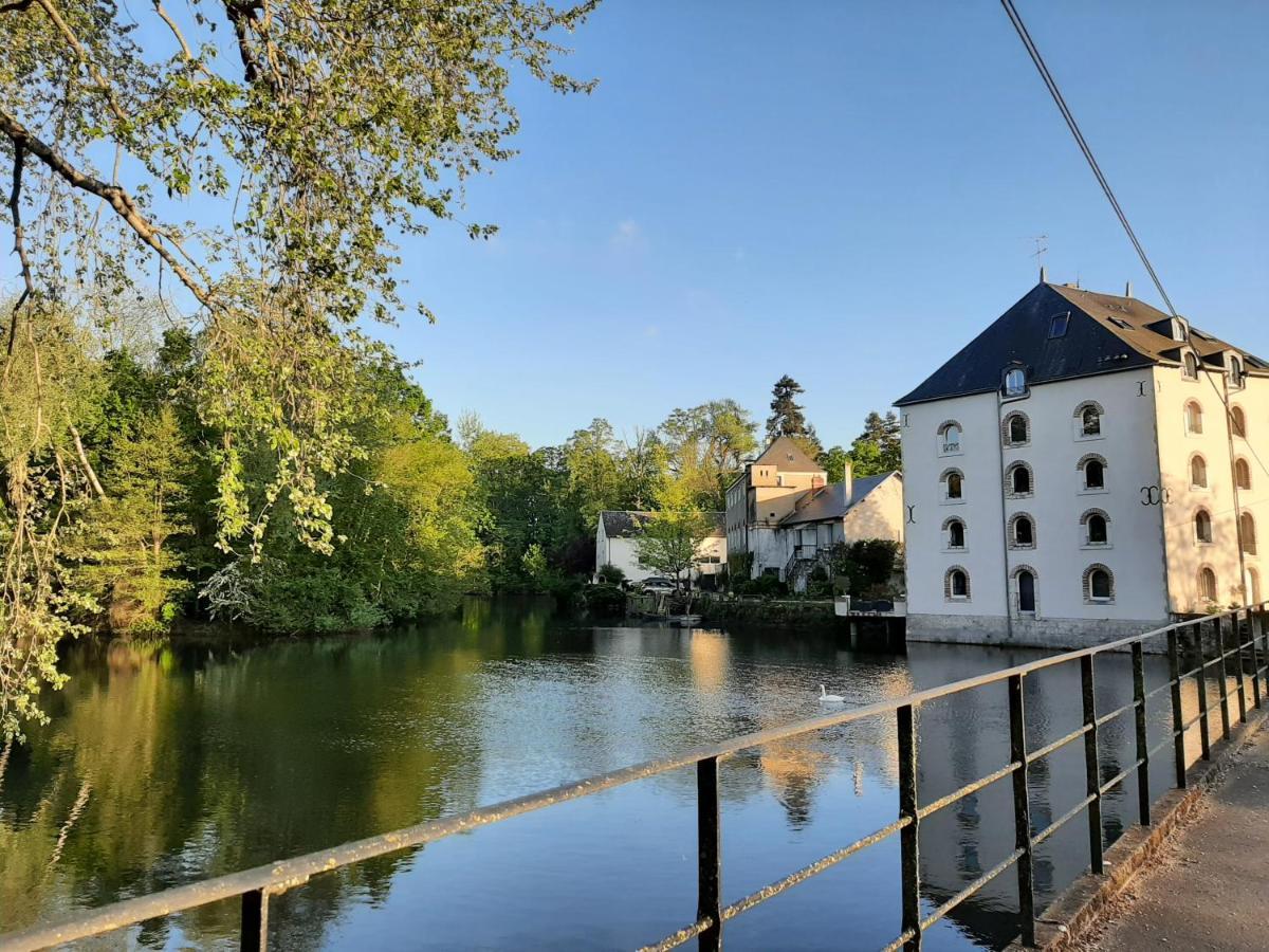 Dans Moulin Au Bord De L'Eau, Appartement Chaleureux Saint-Pryvé-Saint-Mesmin Exteriér fotografie